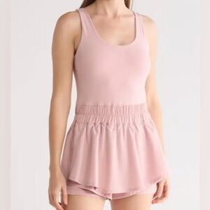 NWT ($82) Yogalicious XS Lux Pati Hybrid Skort Romper in Blush Silk